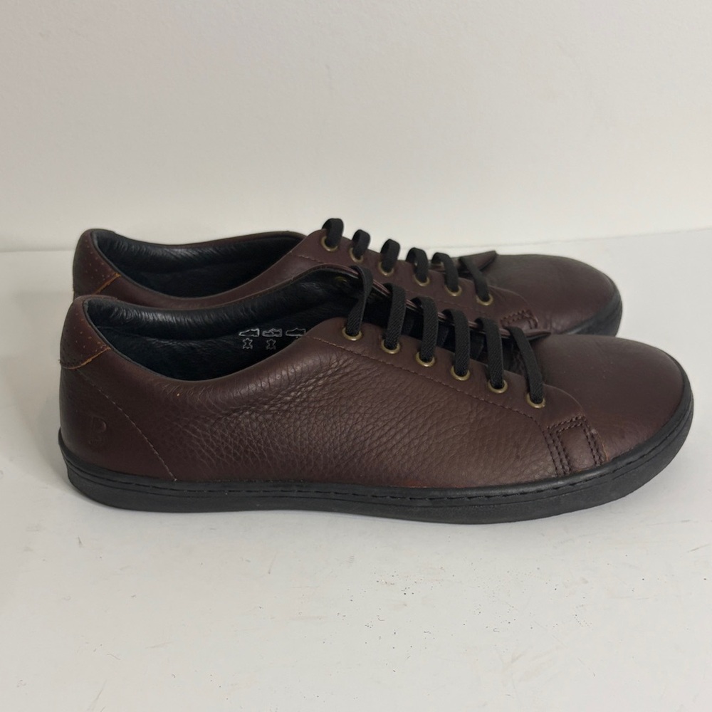 Men's Brown Leather Sneakers - Classic Casual Comfort